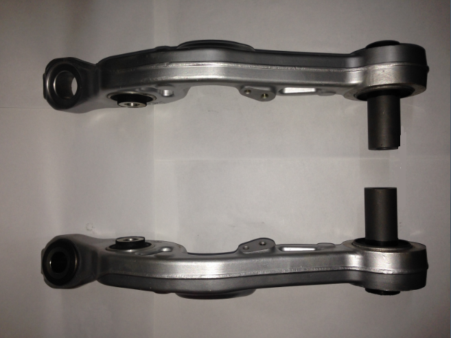 Рычаг передний нижний правый, левый Лексус LS