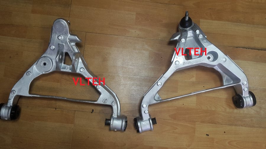 Рычаг передний нижний правый, левый Lincoln Navigator